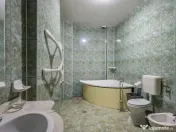 Business cu identitate: Apartament Unirii , demisol, parter 