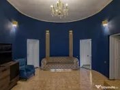 Business cu identitate: Apartament Unirii , demisol, parter 