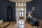 Business cu identitate: Apartament Unirii , demisol, parter