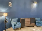 Business cu identitate: Apartament Unirii , demisol, parter 