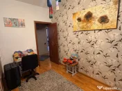 OFERTA PASTE-APARTAMENT 2 CAM DECOMANDAT+BOXA+.LOC PARCARE, 