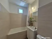 Apartament de 2 camere, etaj 2, lângă parc și metrou! 