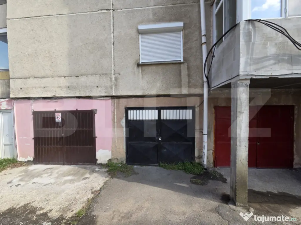 Apartament de vanzare, 3 camere, 70 mp - Dumbrava Nord