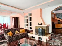 Proprietate zona Ursuleti, cu toate facilitatile 