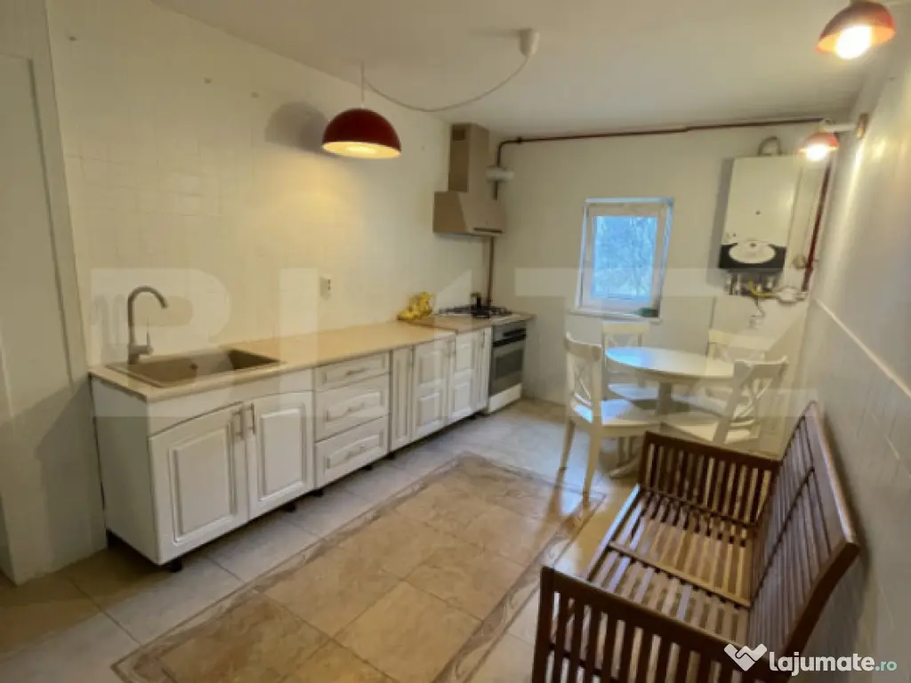 Apartament cu 3 camere, 67 mp, etaj 1 - zona Obcini