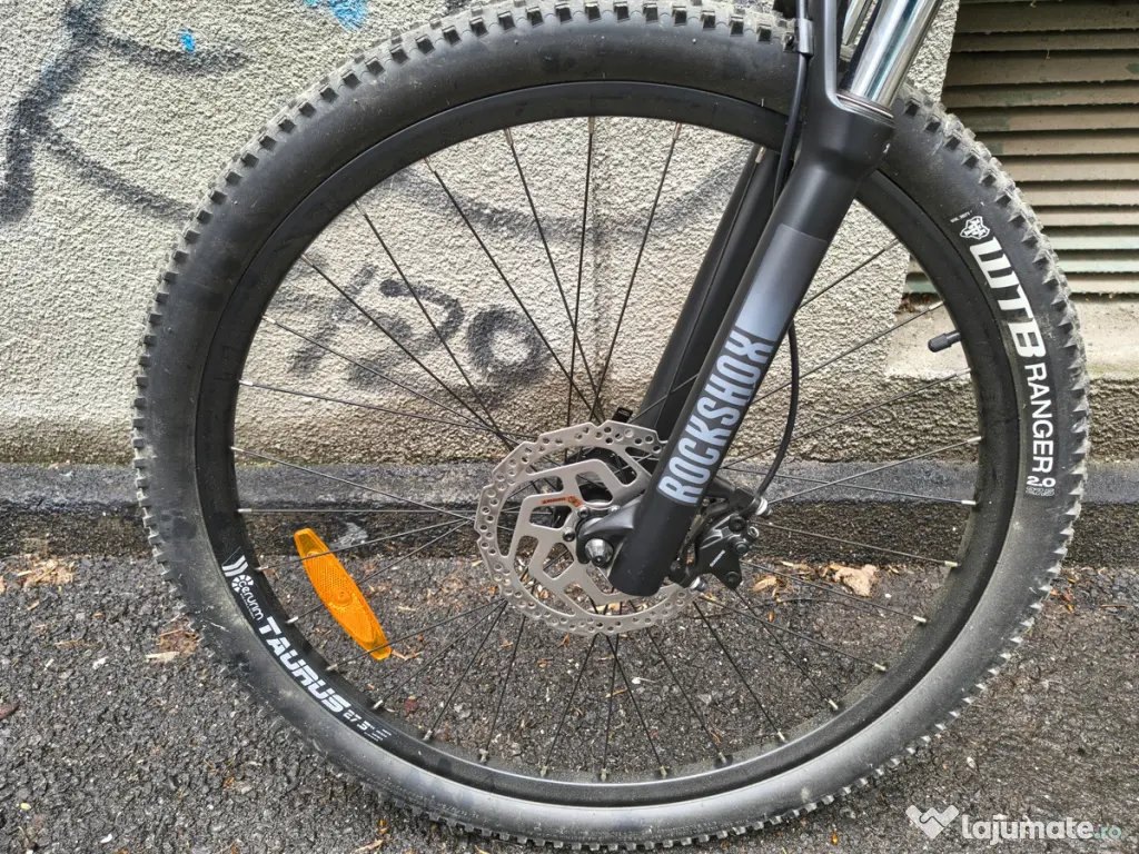 Bicicleta MTB Devron Riddle RM 3.7 furca RockShox, 18 viteze (2 x 9 Shimano)