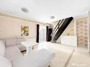 3 Camere | 76.34 MP | 2 Niveluri | Mobilat & Utilat | Com... 