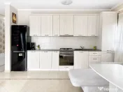 3 Camere | 76.34 MP | 2 Niveluri | Mobilat & Utilat | Com... 