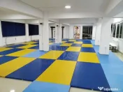 SPATIU COMERCIAL//BIROURI//PIATA VICTORIEI//BLOC MERCUR 