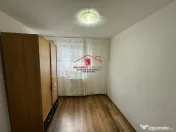 Apartament etaj 3- strada Eternitatii ! 