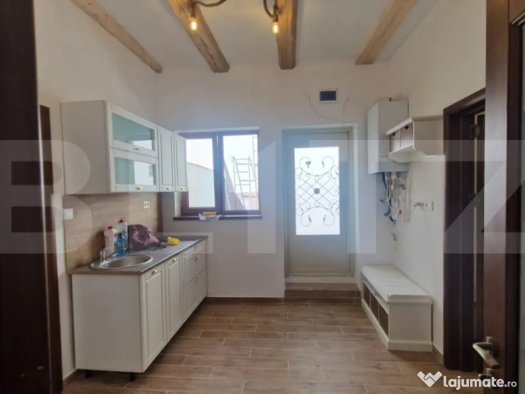 Casa de inchiriat, 2 camere, 60 mp, renovata, mobilata - zon