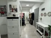 Apartament 2 camere, decomandat - zona Tractorul 