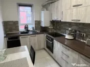 Apartament 2 camere, decomandat - zona Tractorul 