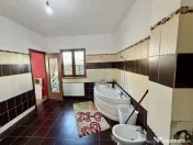 Casă / Vilă cu 5 camere de vânzare Garoafa/Rachitosu 