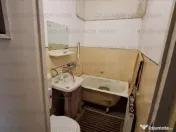 Apartament de renovat, 2 camere, centrala terminca,termopane, Florilor 