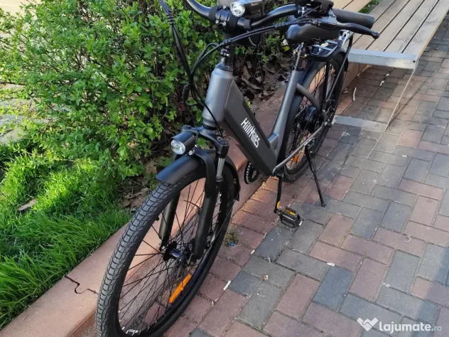 Bicicleta Electrica asistata si cu acceleratie