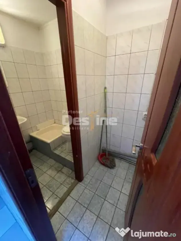 ???? Spațiu comercial de vânzare – Bd. Timișoara, part