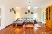 Vanzare Vila 7 camere zona Brancoveanu Strada Lastarului/... 
