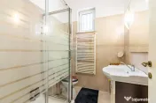 Vanzare Vila 7 camere zona Brancoveanu Strada Lastarului/... 