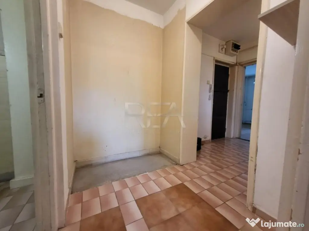 4 camere spatios - Nicolae Grigorescu