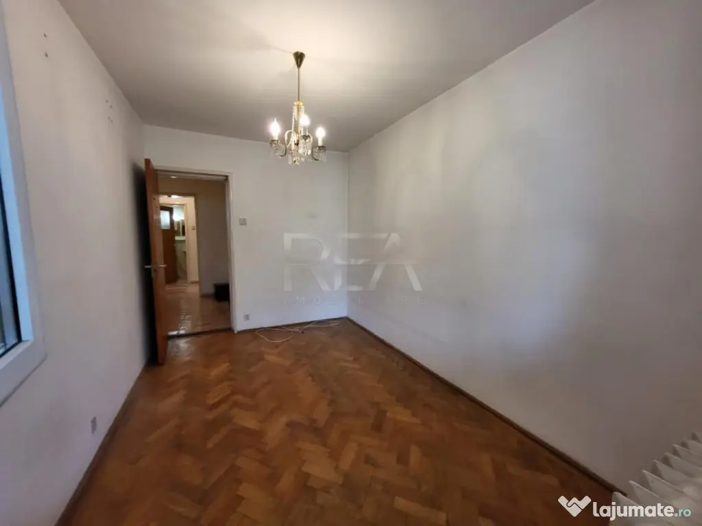 4 camere spatios - Nicolae Grigorescu