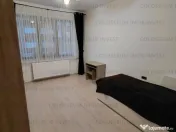 Apartament 3 camere, decomandat - zona Tractorul 