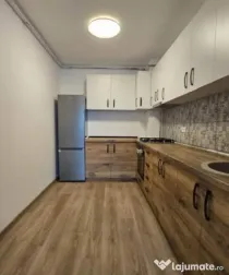 Apartament 2 camere, zona Dacia Constanta