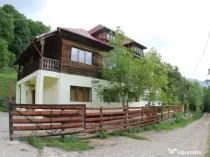 Casa la munte zona Penteleu