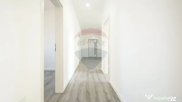 Casă cu 5 camere de vânzare, Hălchiu