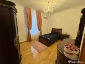 Spatiu comercial de inchiriat Piata Romana bd Magheru 