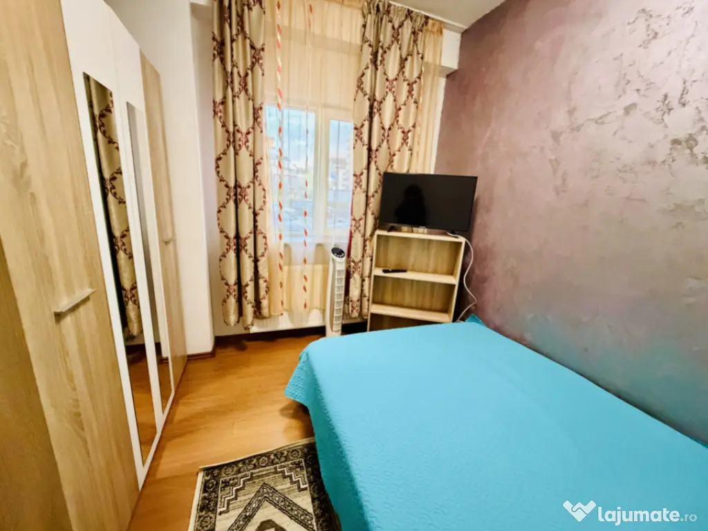 Studio cochet str Rezervelor poziționare excelentă, mobila