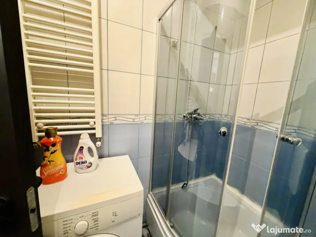 Studio cochet str Rezervelor poziționare excelentă, mobila