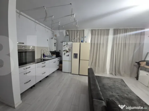 ???????????????? Acasă în Giroc: 3 Camere Luminoa