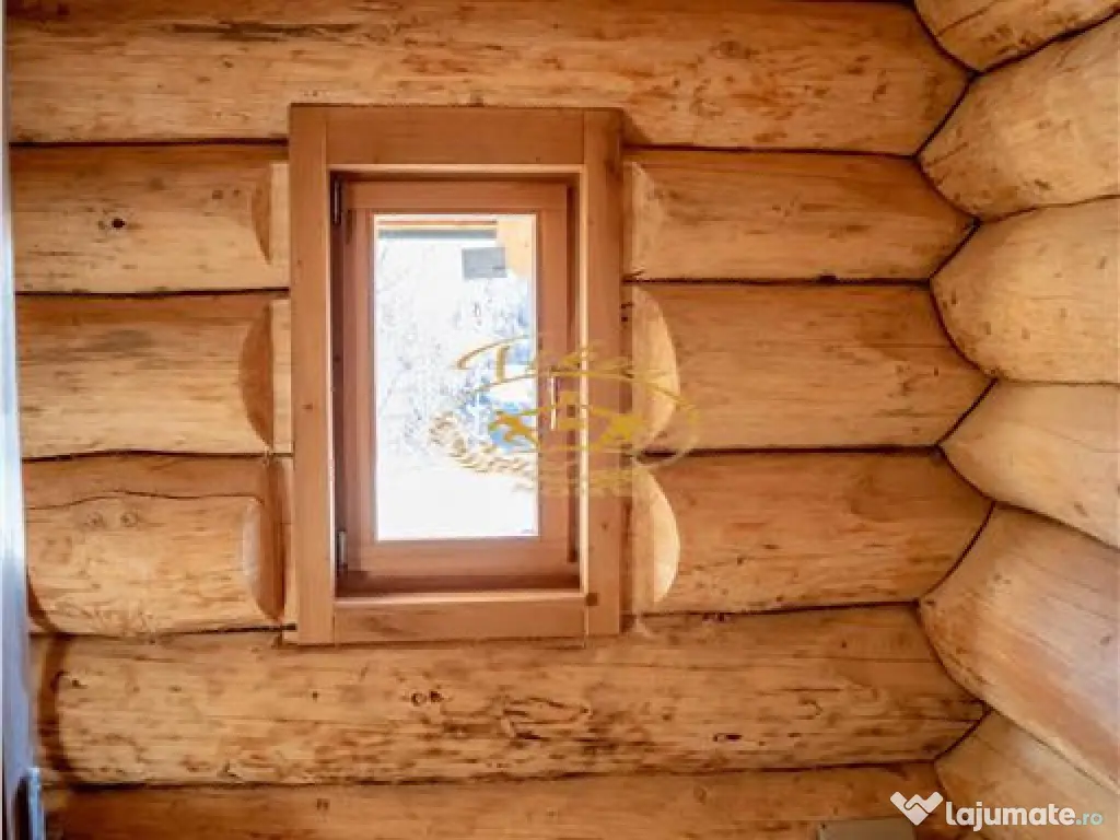 Casa din lemn rotund (Izvoru Muresului, str. Garii)