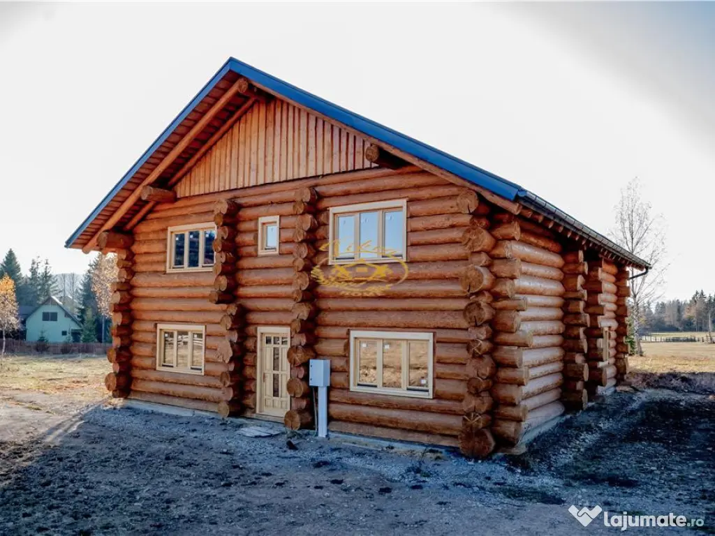 Casa din lemn rotund (Izvoru Muresului, str. Garii)