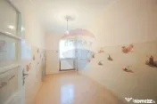 De vânzare teren 2.440 mp cu casă, asfalt și utilită?... 