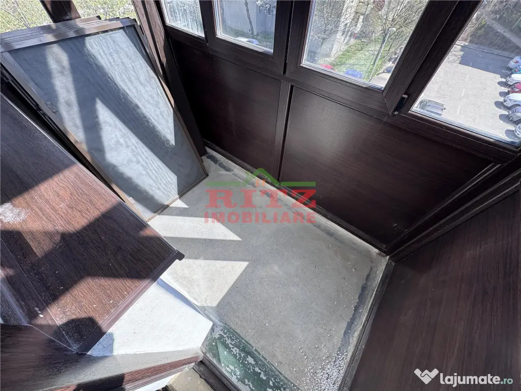 Nou! Ap. 4 cam. S=73 mp, et. 3, zona Zahana!