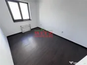 Nou! Ap. 4 cam. S=73 mp, et. 3, zona Zahana! 