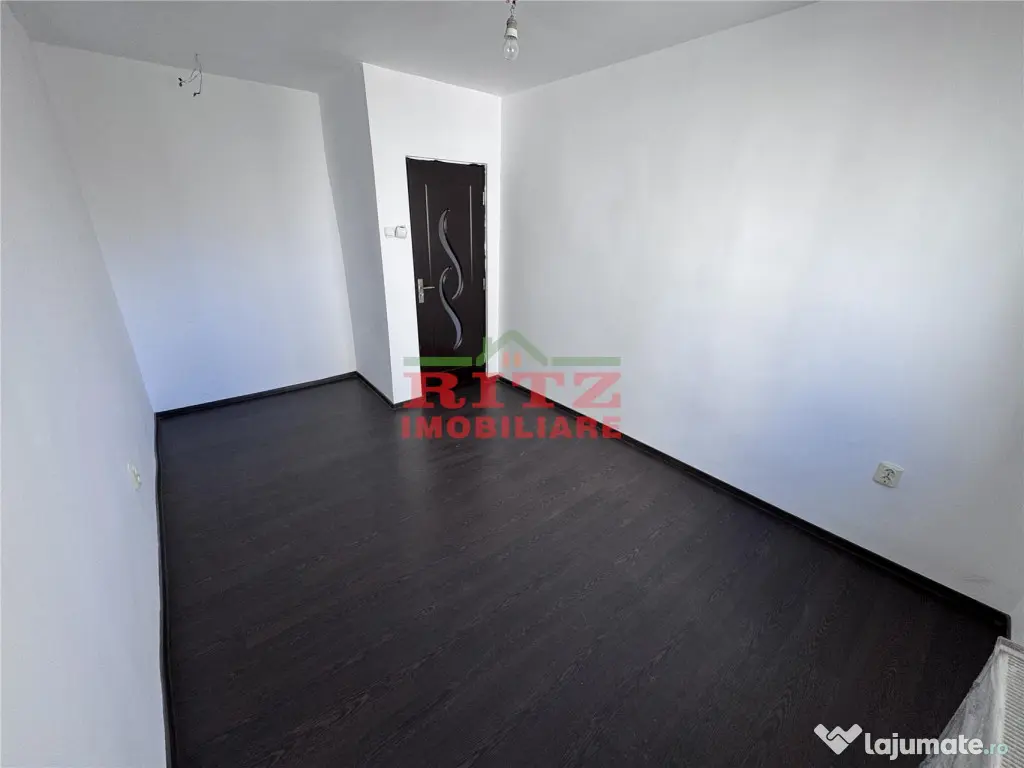 Nou! Ap. 4 cam. S=73 mp, et. 3, zona Zahana!