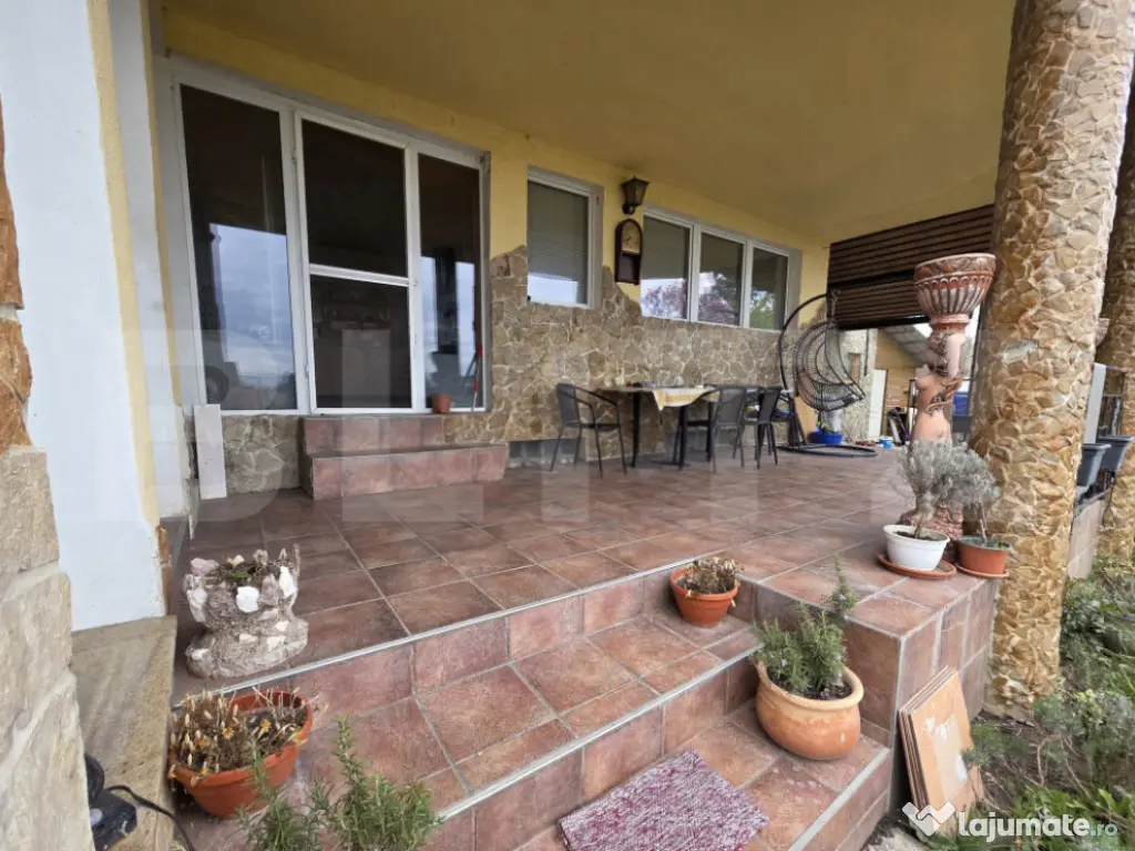 Casa P+M de vanzare,215 mp,zona Lucian Blaga Satu Mare