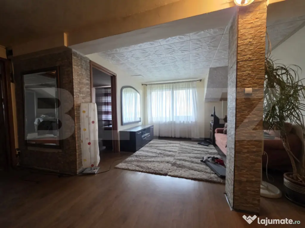 Casa P+M de vanzare,215 mp,zona Lucian Blaga Satu Mare