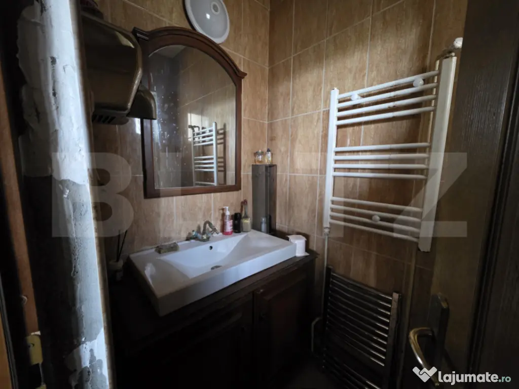 Casa P+M de vanzare,215 mp,zona Lucian Blaga Satu Mare