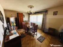 Apartament 3 camere zona Aurel Vlaicu