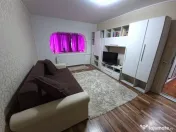 Dacia Bld. Tomis 2 camere decomandat parter zonă excelen 