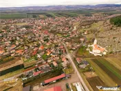 Casa rustica, cu teren roditor de peste 1.000mp, Sanzaieni, 