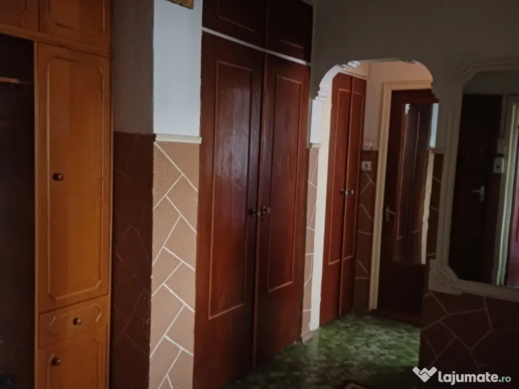 Proprietar închiriez ap 2 cam termen lung