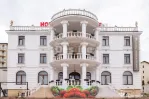 Hotel de vânzare, ideal pentru horeca sau clinică medical?
