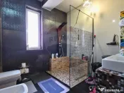 Apartament 3 camere 1 Decembrie de Vanzare 