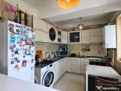 Apartament 3 camere 1 Decembrie de Vanzare 