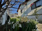 Se vinde “acasa”, 4 camere decomandate, panouri+bater... 